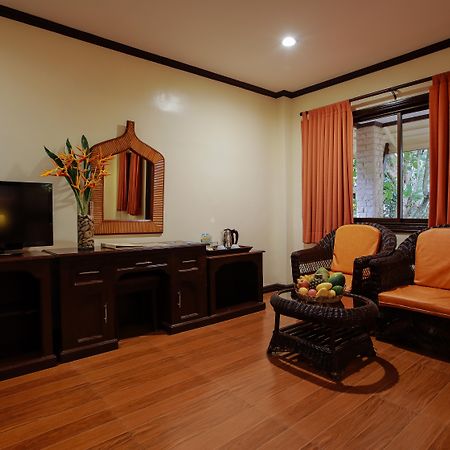 Paradise Garden Hotel And Convention Center Boracay Powered By Aston Manoc-Manoc Exteriör bild